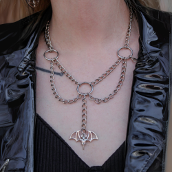 Collar Argollas Murciélago